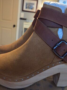 Free People Bungalow Clog Heel Boot Sand Color Sz 6 /37 New in Box
